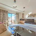 New Townhouse In El Duque Joyas * 아데제