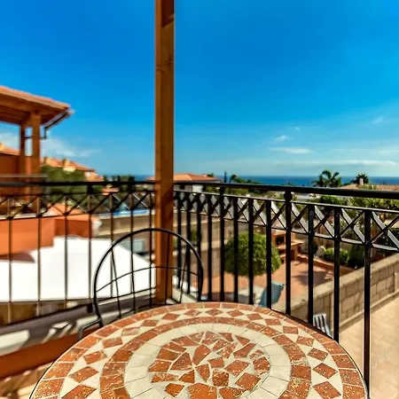 New Townhouse In El Duque Joyas Costa Adeje (Tenerife)