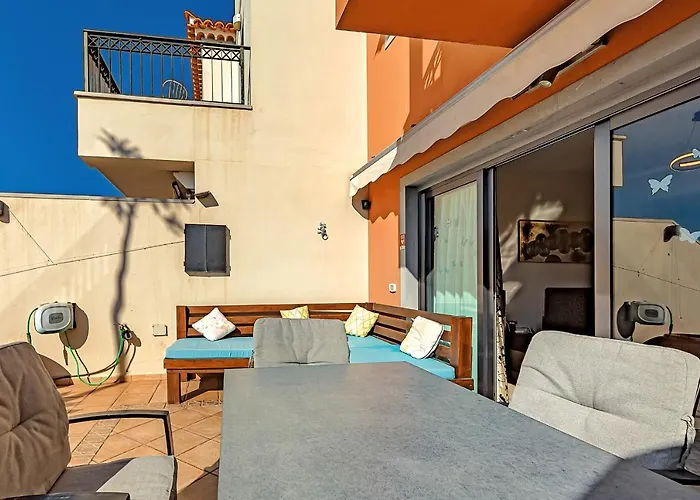 Дом отдыха New Townhouse In El Duque Joyas Адехе