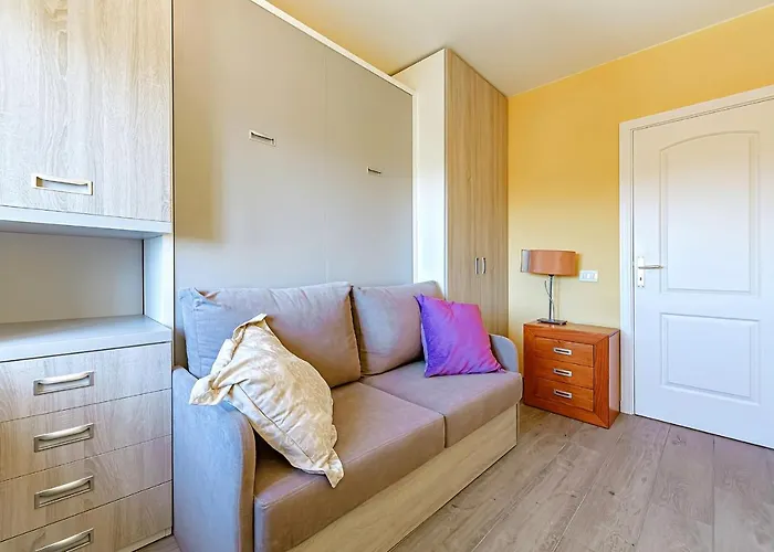 New Townhouse In El Duque Joyas * Адехе