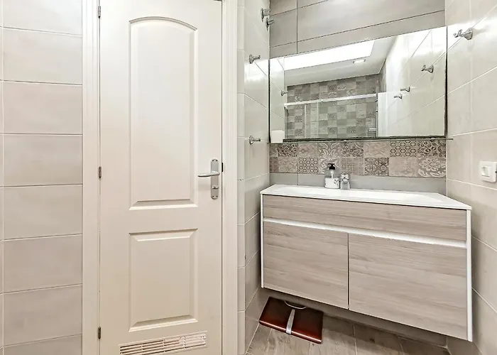 Ferienhaus New Townhouse In El Duque Joyas