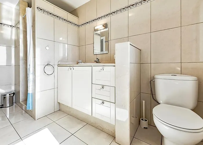 New Townhouse In El Duque Joyas * Адехе