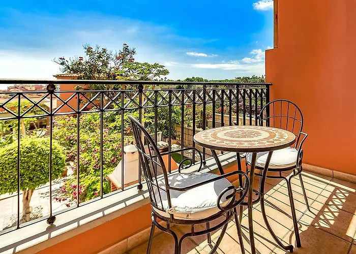 New Townhouse In El Duque Joyas Адехе