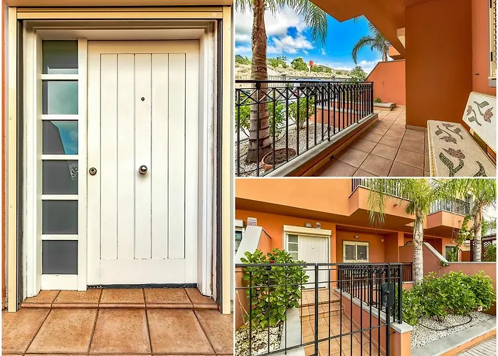 New Townhouse In El Duque Joyas Ferienhaus *