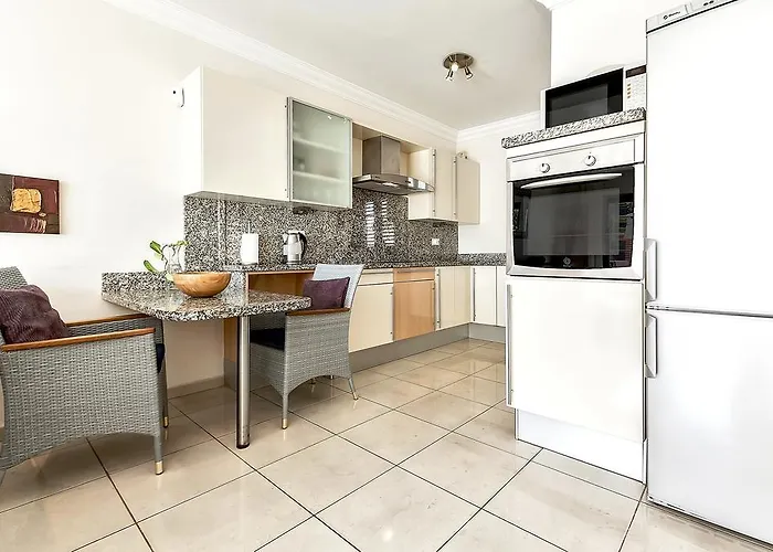 New Townhouse In El Duque Joyas Costa Adeje (Tenerife)